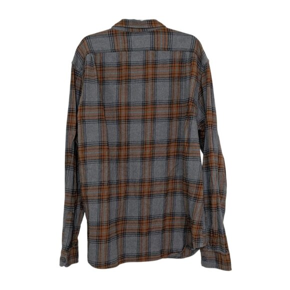 J Crew Plaid Mid Weight Flannel Workshirt Mens XL Gray Classic Fit Button Front - Picture 6 of 9